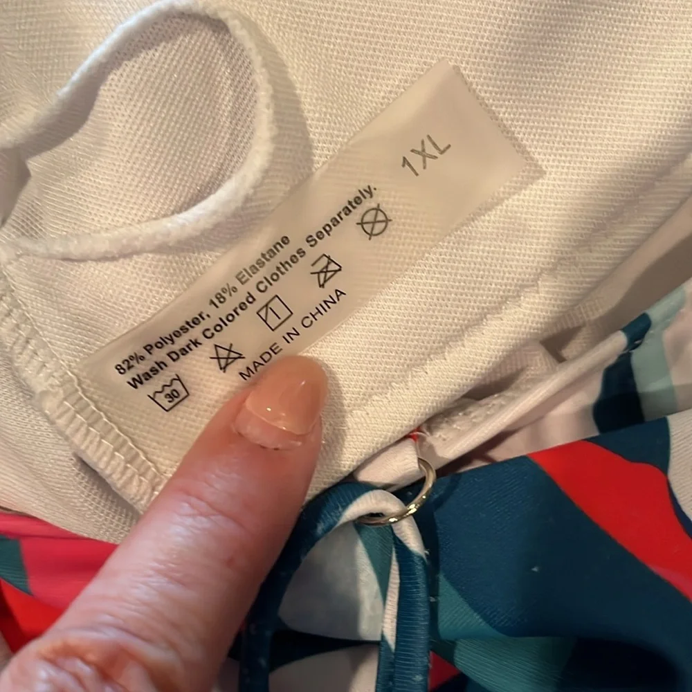 SHEIN Colorful Abstract Print One piece Swimsuit  size 1 XL - Picture 8 of 8